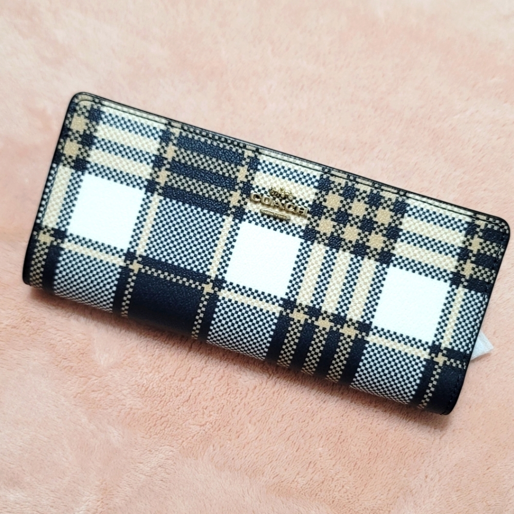 New Coach long Slim Wallet